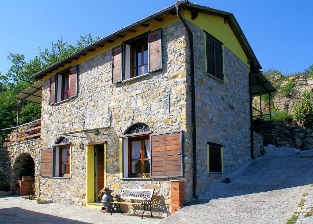 Case Natura Pontedassio Εξωτερικό φωτογραφία